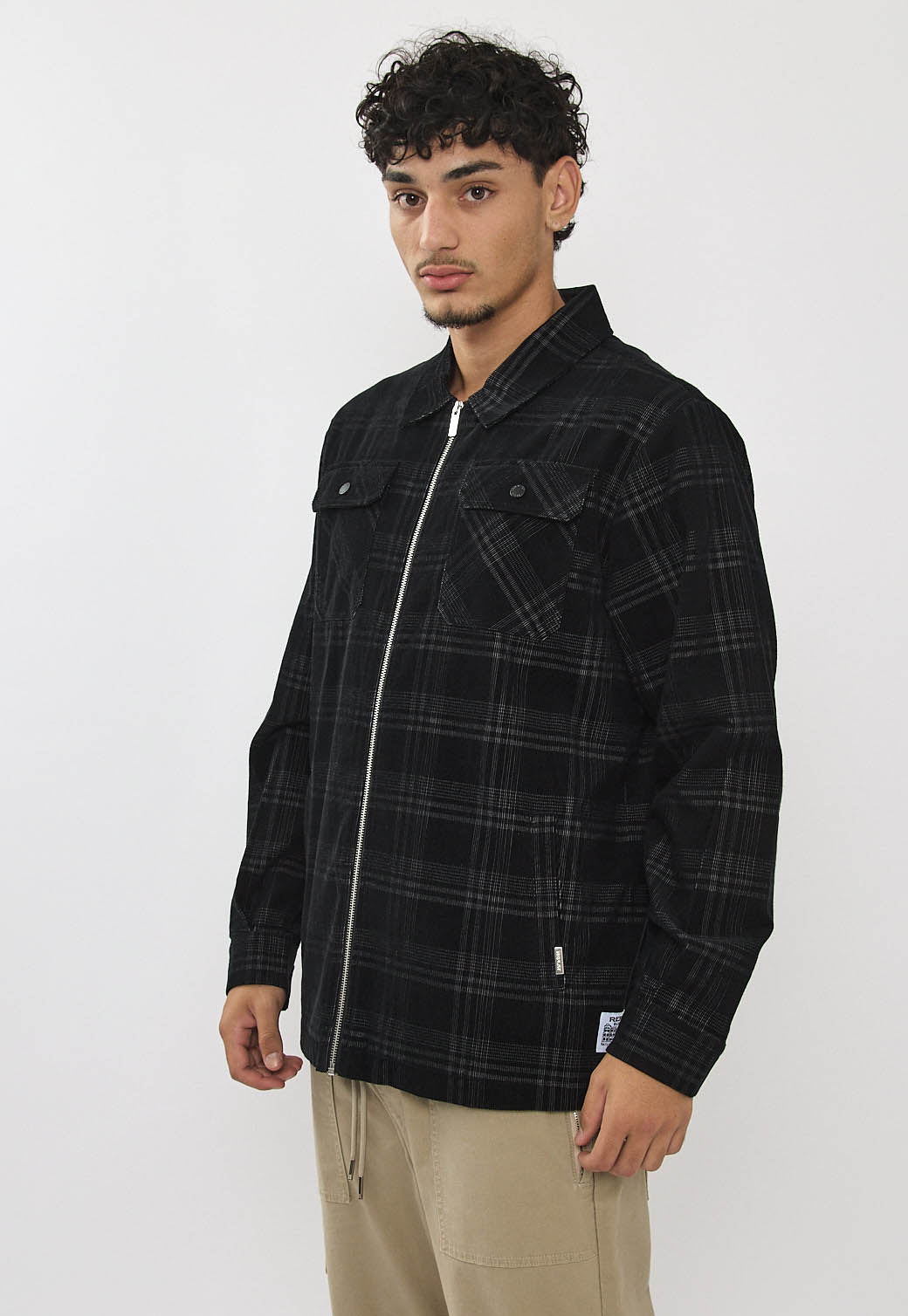 ג'קט קורדורוי לגברים בצבע שחור עם רוכסן