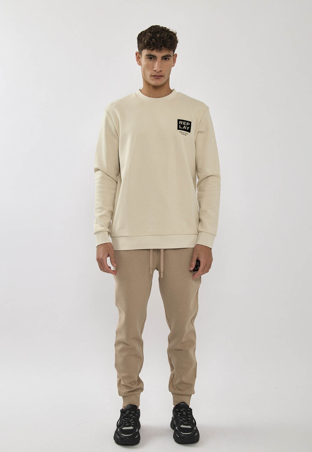 חליפת טרנינג שני חלקים ריפליי לגברים בצבע בז׳