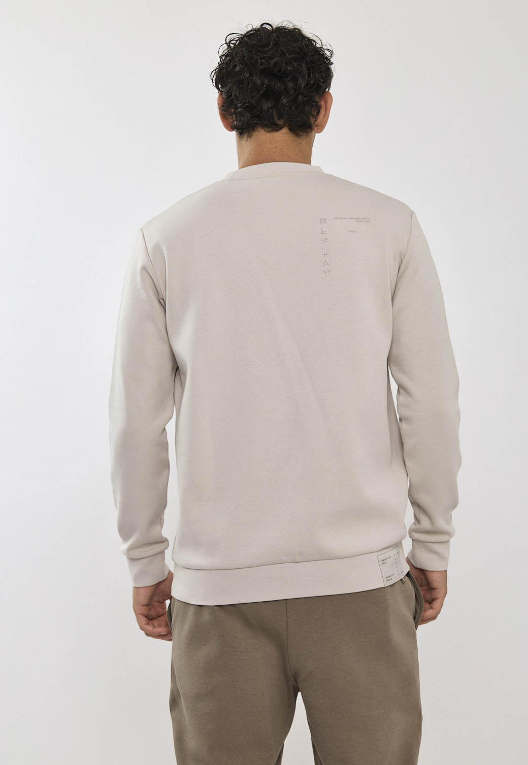 חליפת טרנינג לגברים בצבע בז׳