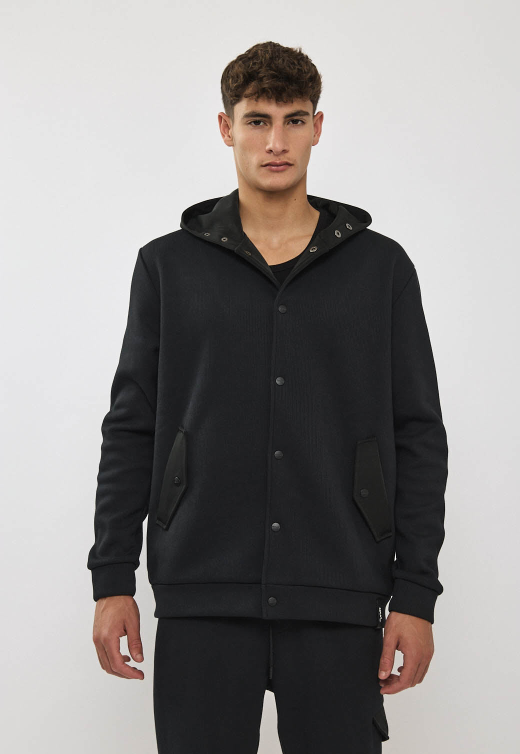ג'קט אינטרלוק לגברים בצבע שחור