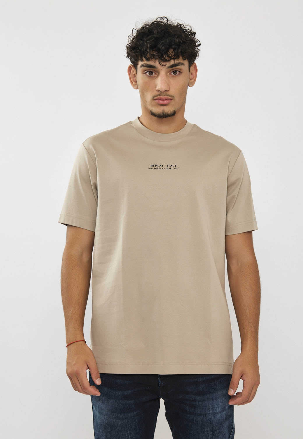 טי-שירט לגברים בצבע חול עם הדפס לוגו