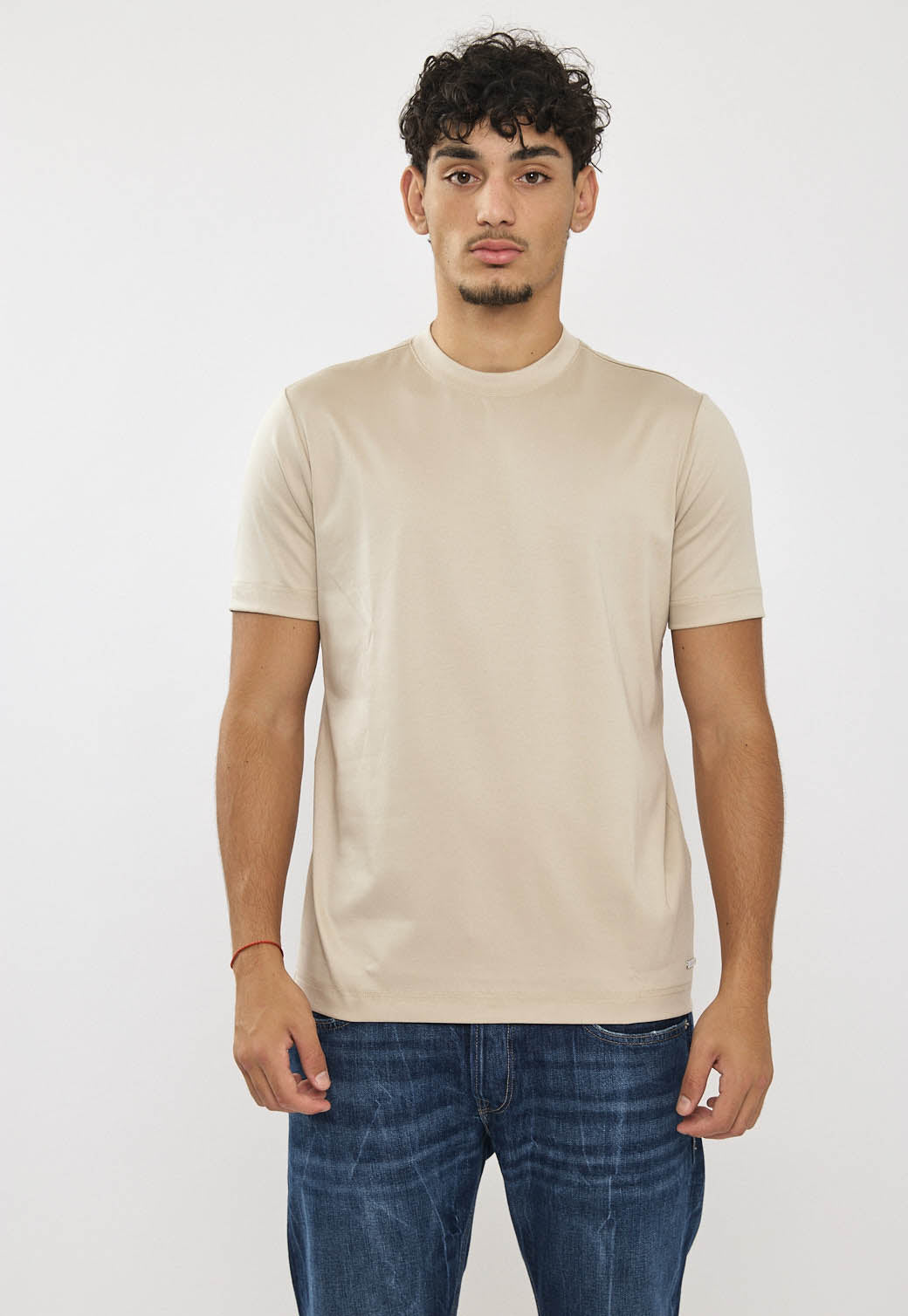 טי-שירט לגברים בצבע בז׳ בהיר