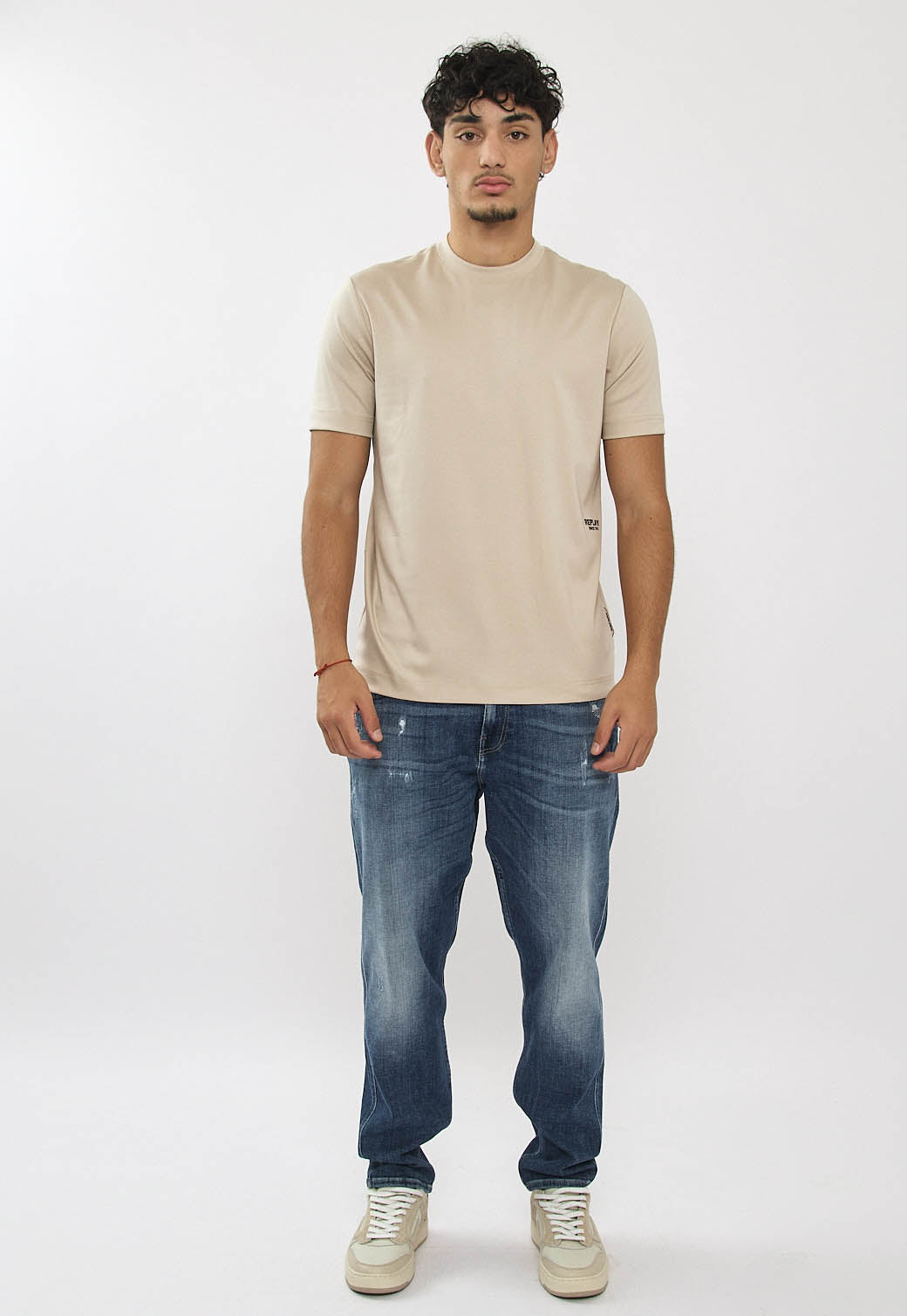 טי-שירט לגברים בצבע אבן