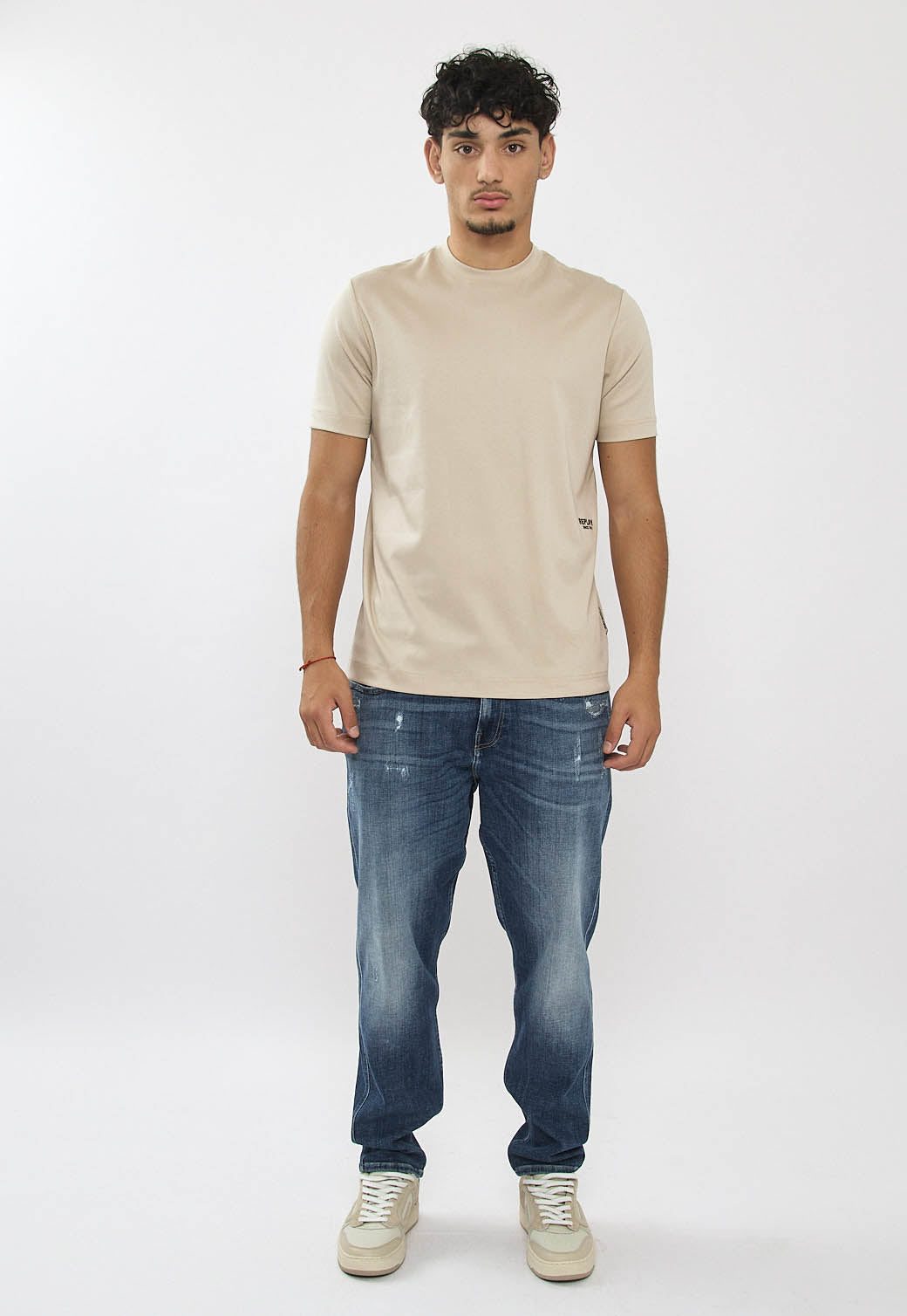 טי-שירט לגברים בצבע אבן