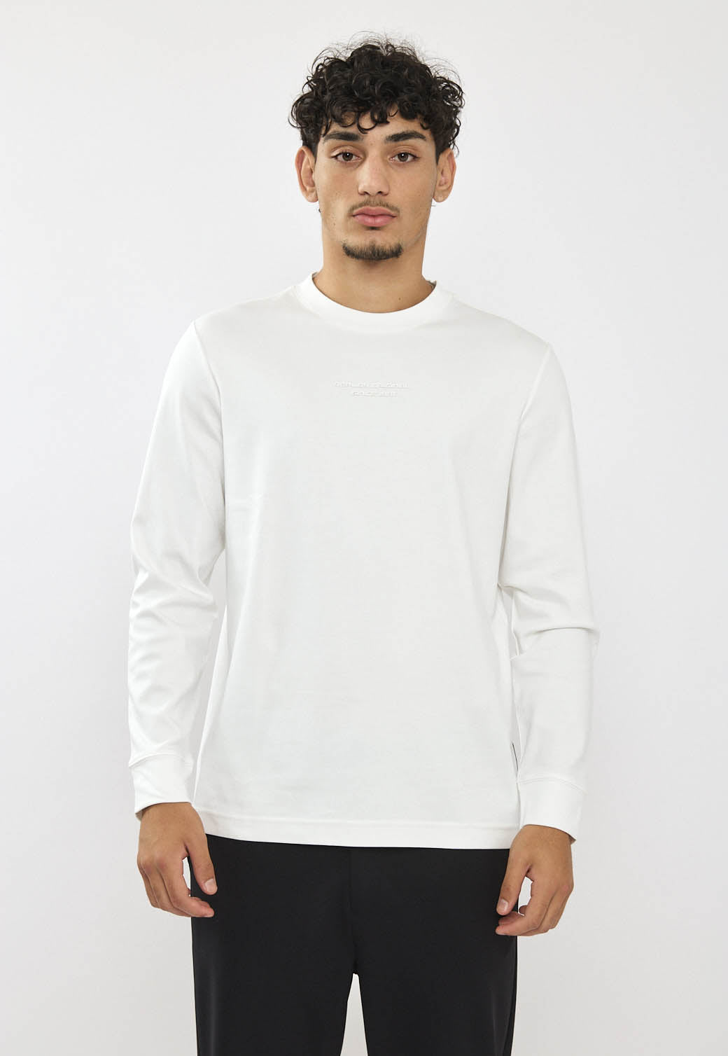 טי-שירט ארוכה לגברים בצבע לבן שלג