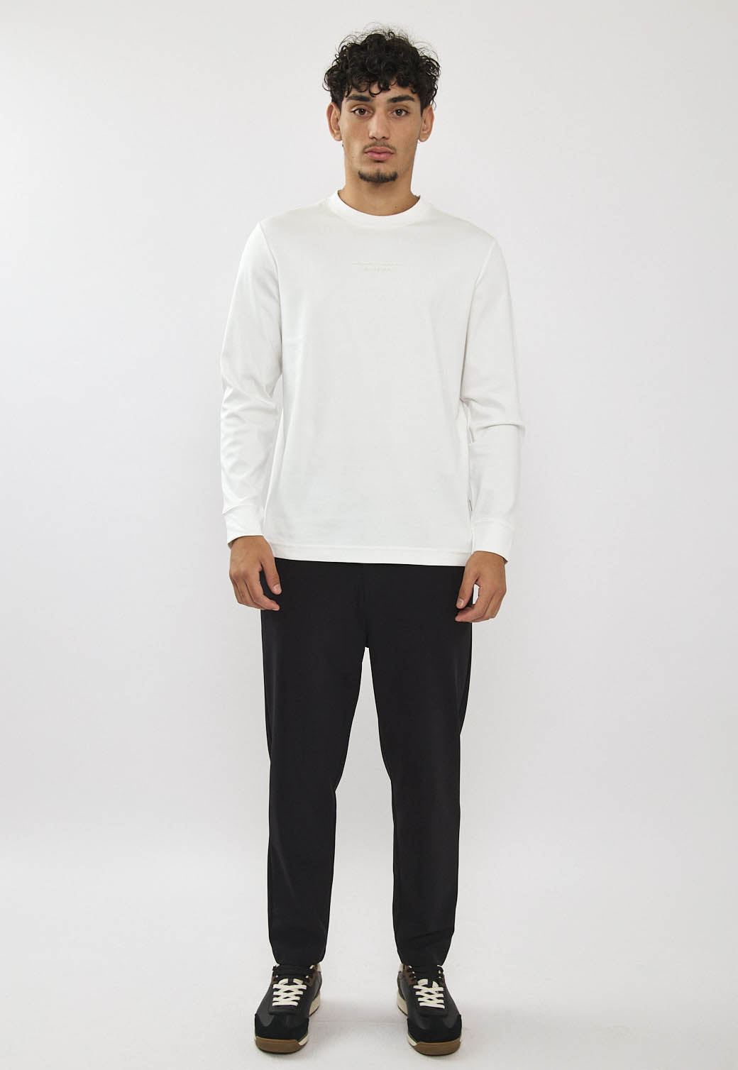 טי-שירט ארוכה לגברים בצבע לבן שלג