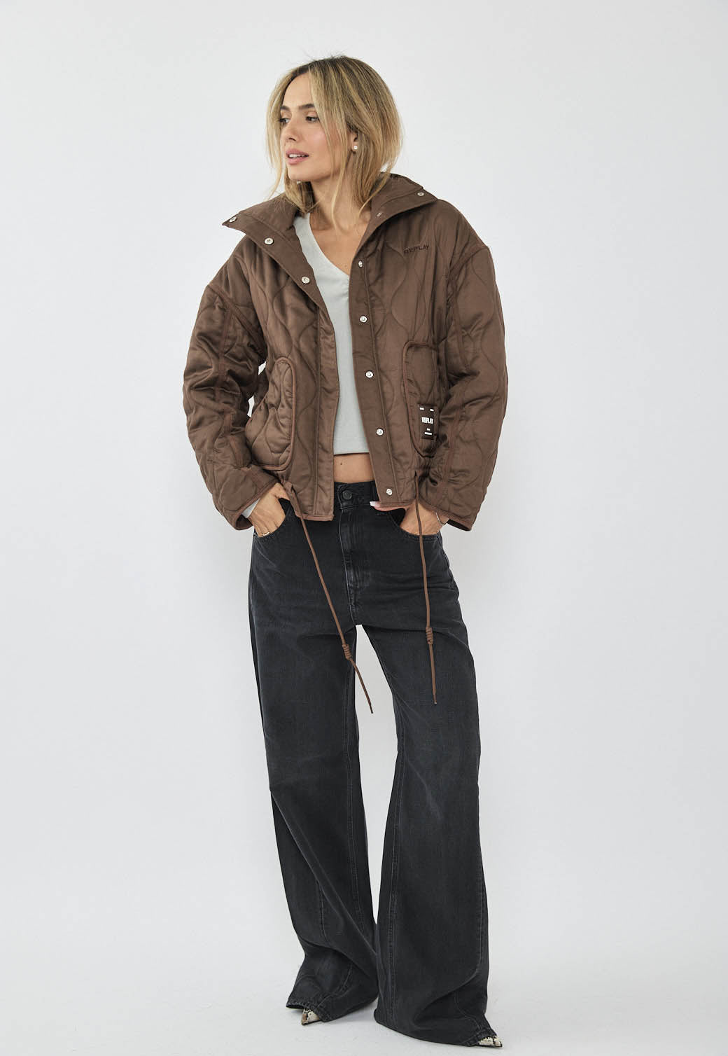 מעיל לנשים בצבע חום