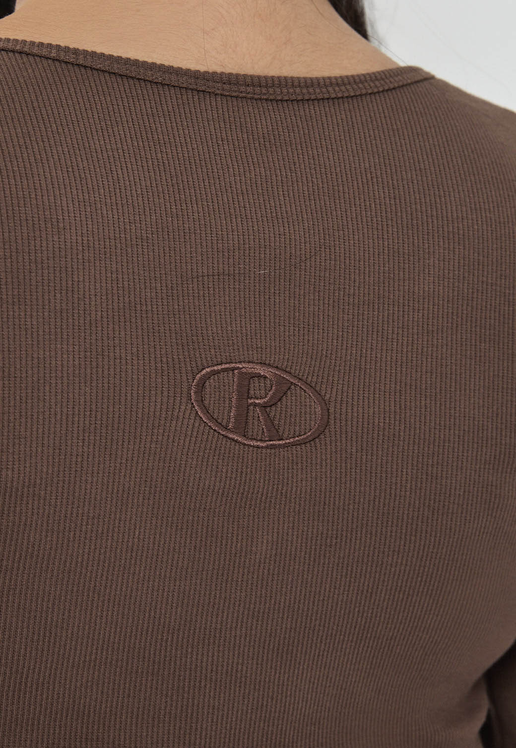 בגד גוף ריב ארוך לנשים בצבע חום