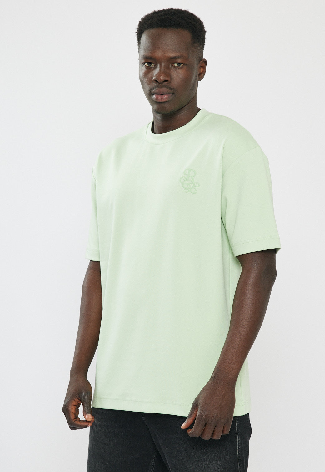 טי-שירט אוברסייז לגברים בצבע מנטה עם לוגו והדפס בגב