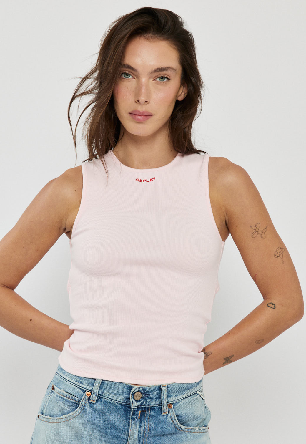 טופ ריב לנשים בצבע ורוד פודרה