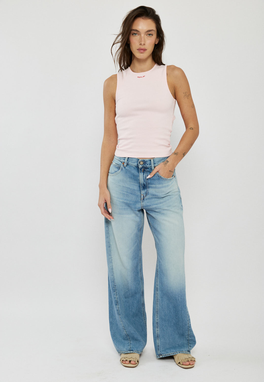 טופ ריב לנשים בצבע ורוד פודרה