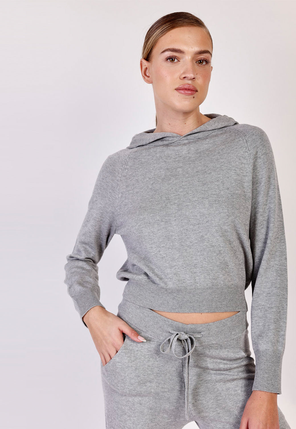 סווטשירט קפוצ'ון Housewives נשים