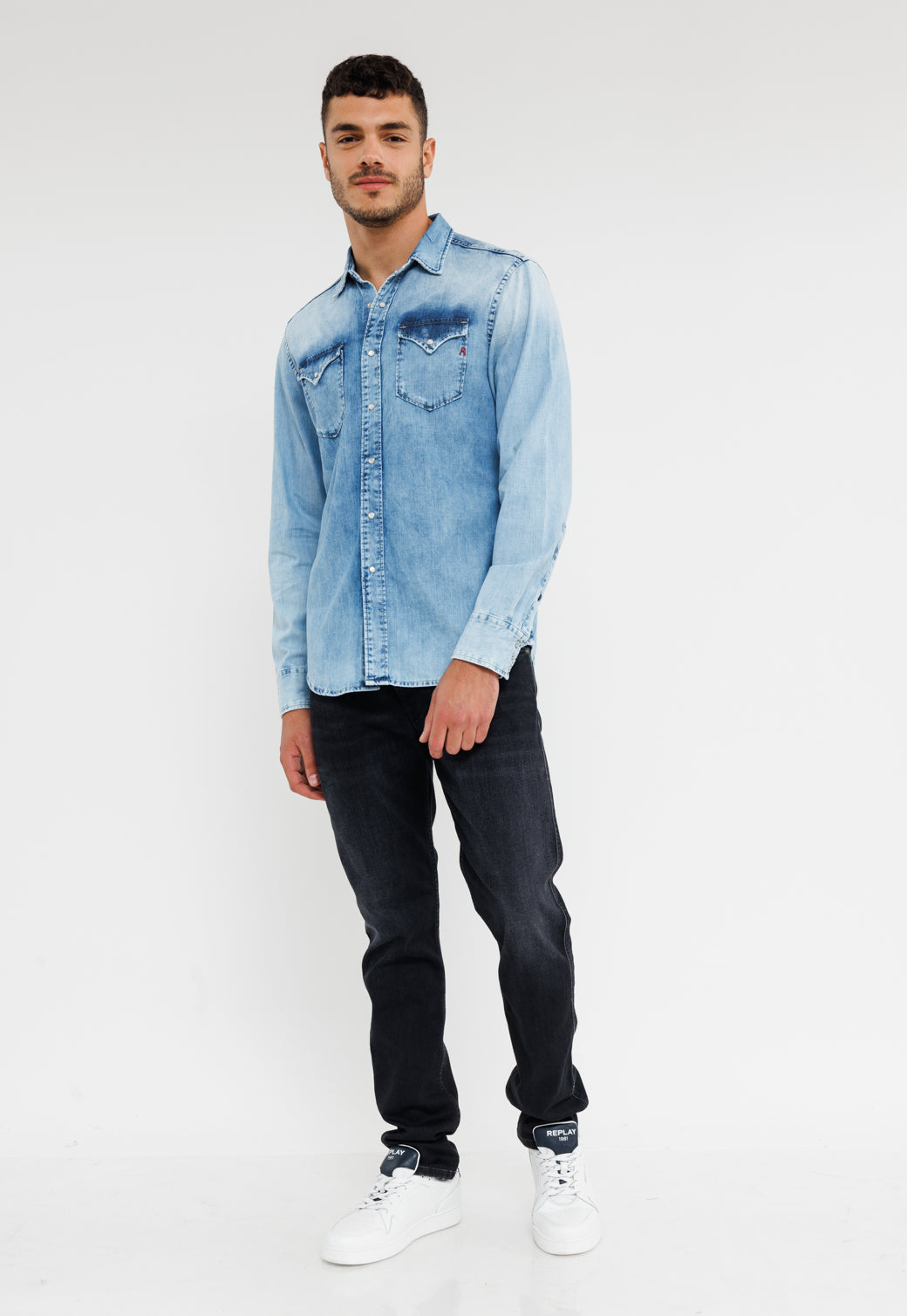 ג'ינסים  לגברים בצבע שחור