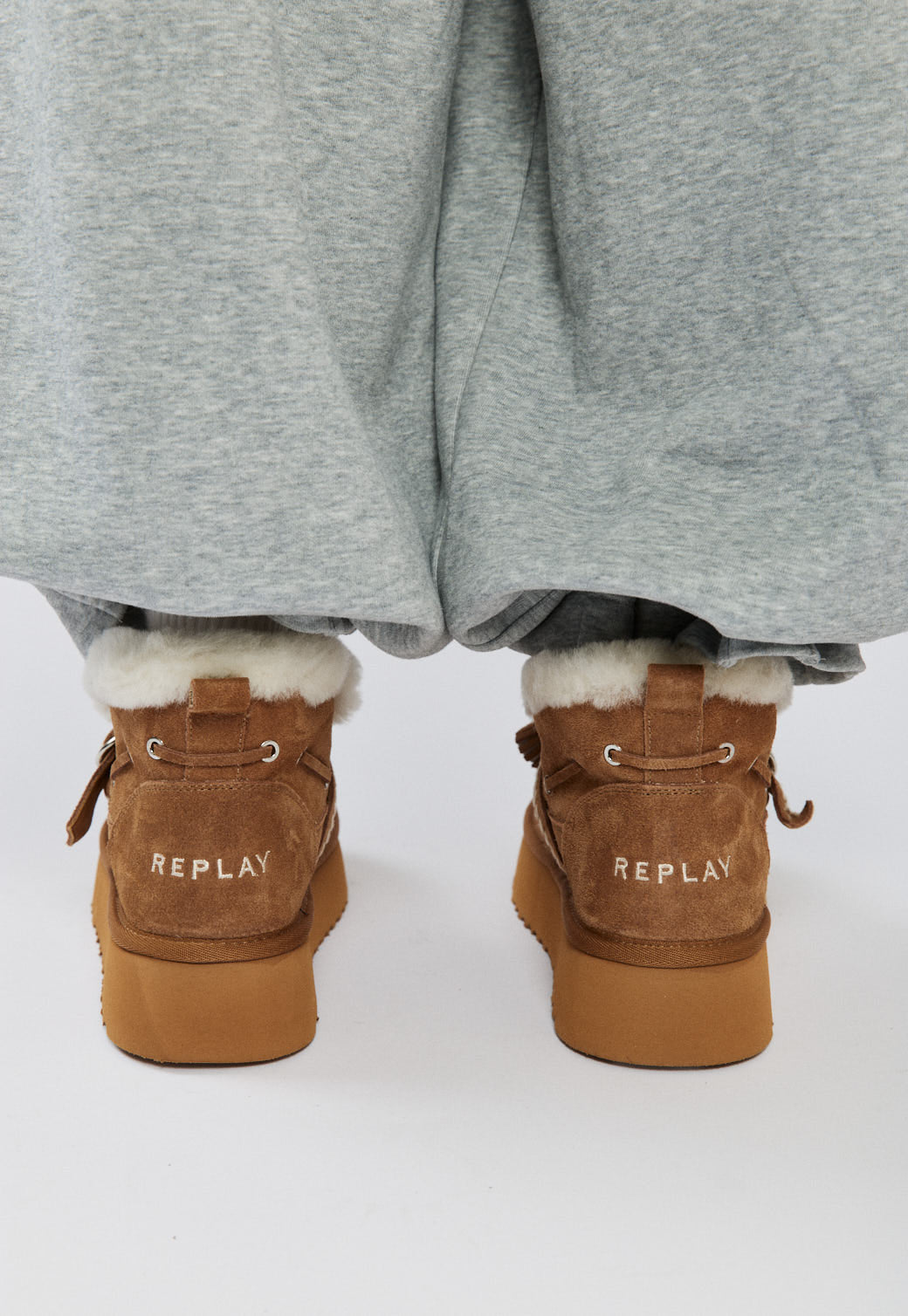 מגפוני זמש לנשים Cozy בצבע קאמל עם בטנה מחממת