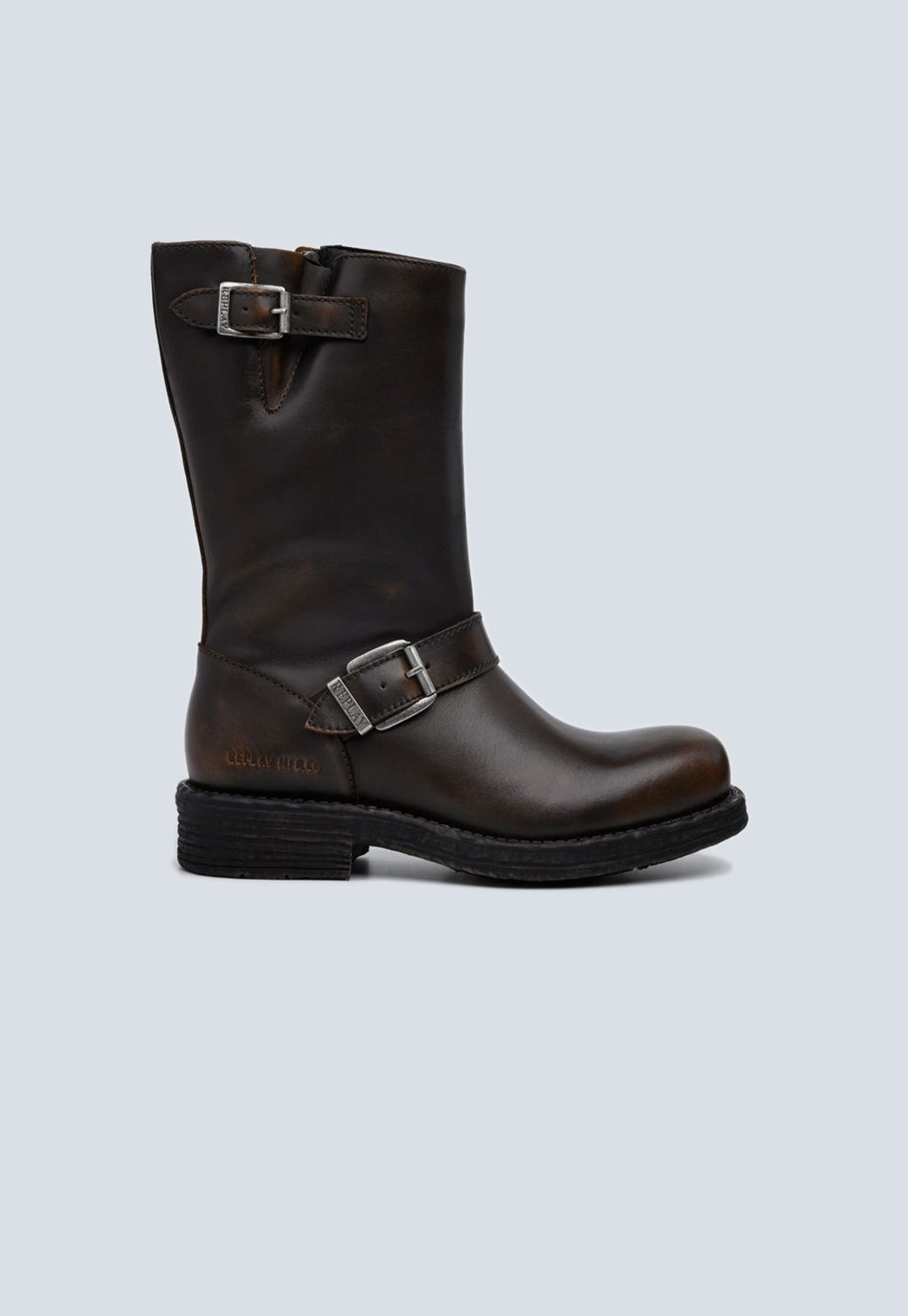 מגפיים לנשים בצבע חום עם אבזמים