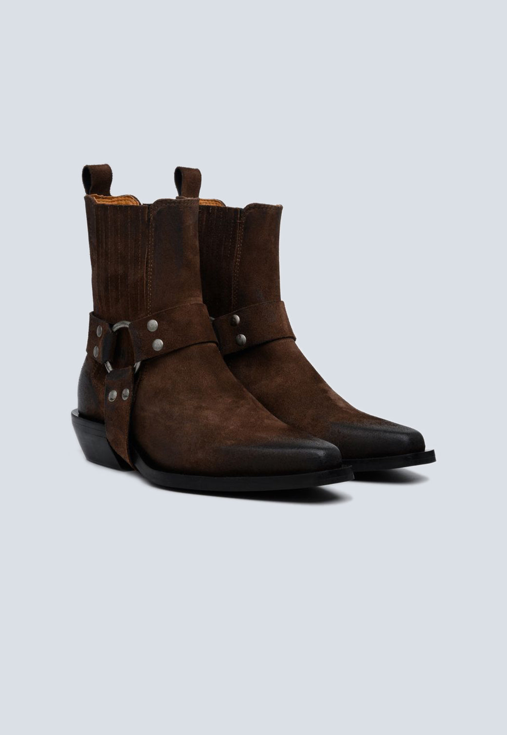 מגפיים לנשים בצבע חום עם אבזם מתכת