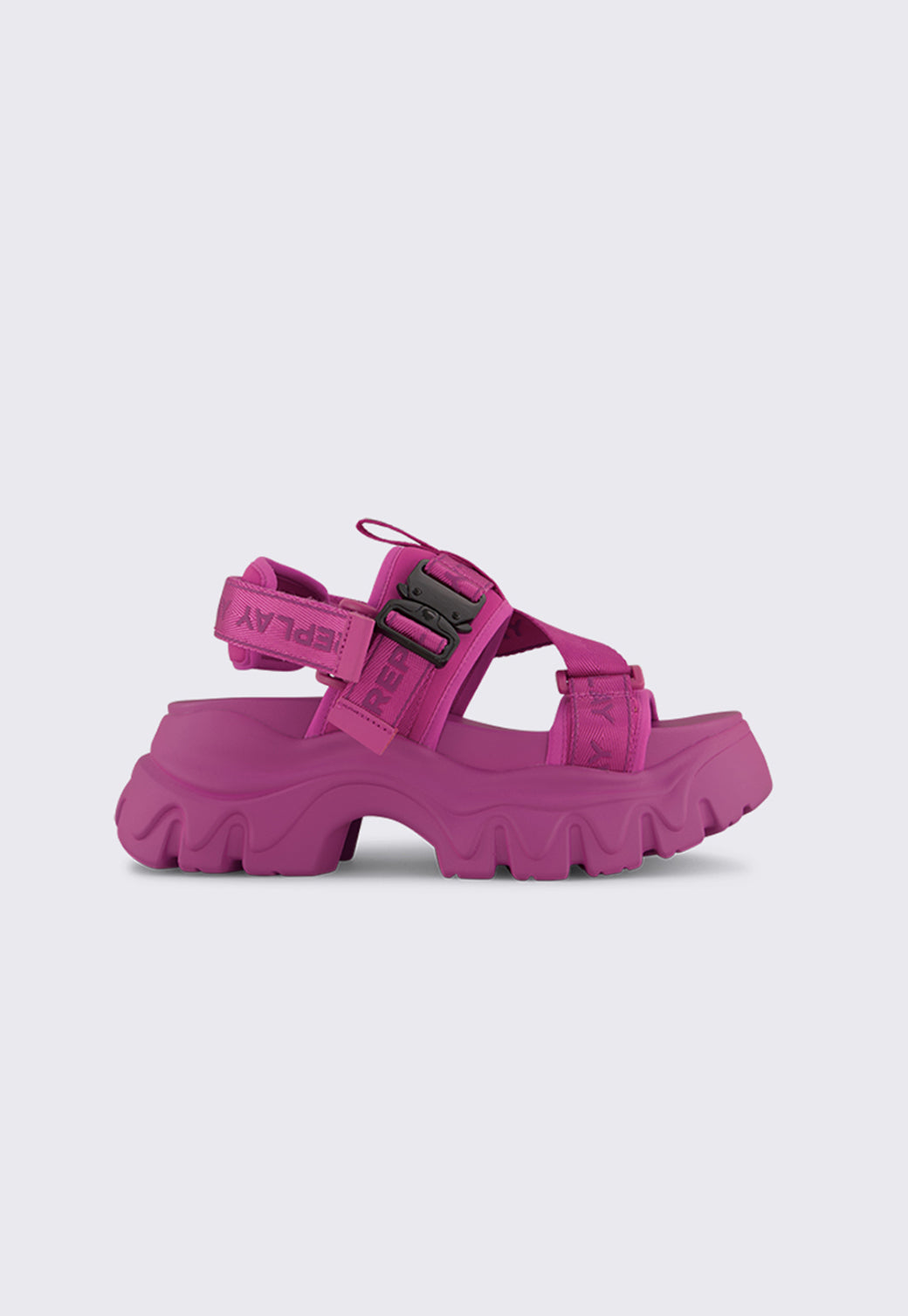 סנדלי פלטפורמה Juyce Buckle נשים