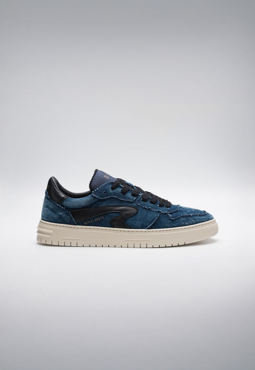 סניקרס לגברים דנים משולב בצבע כחול