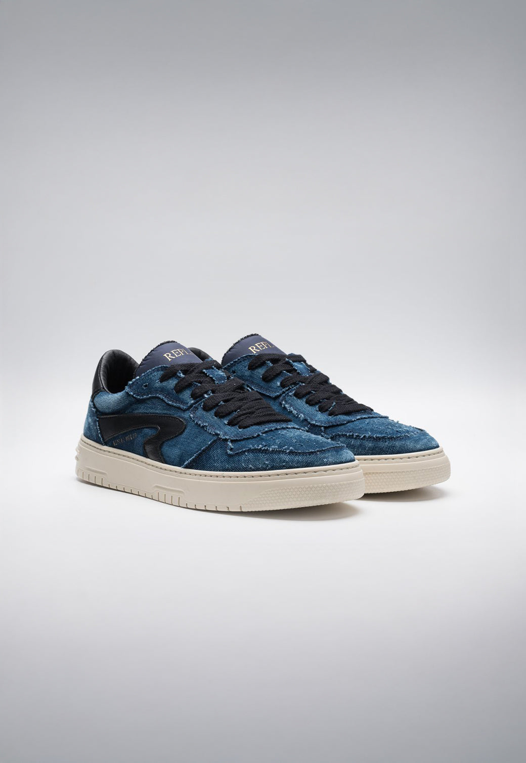 סניקרס לגברים דנים משולב בצבע כחול