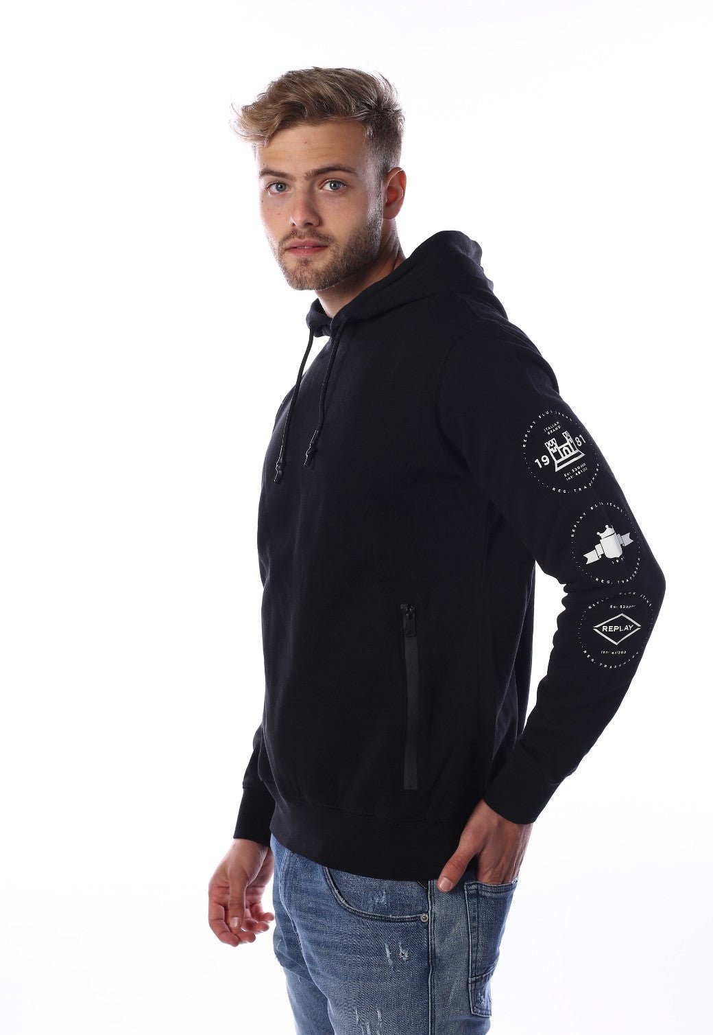 קפוצון עם לוגו בצד שמאל גברים - Replay